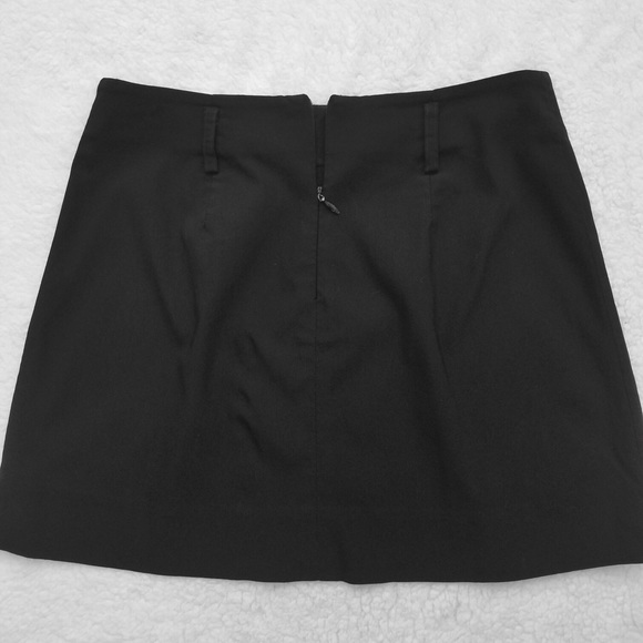 Black Skirt - Picture 3 of 3